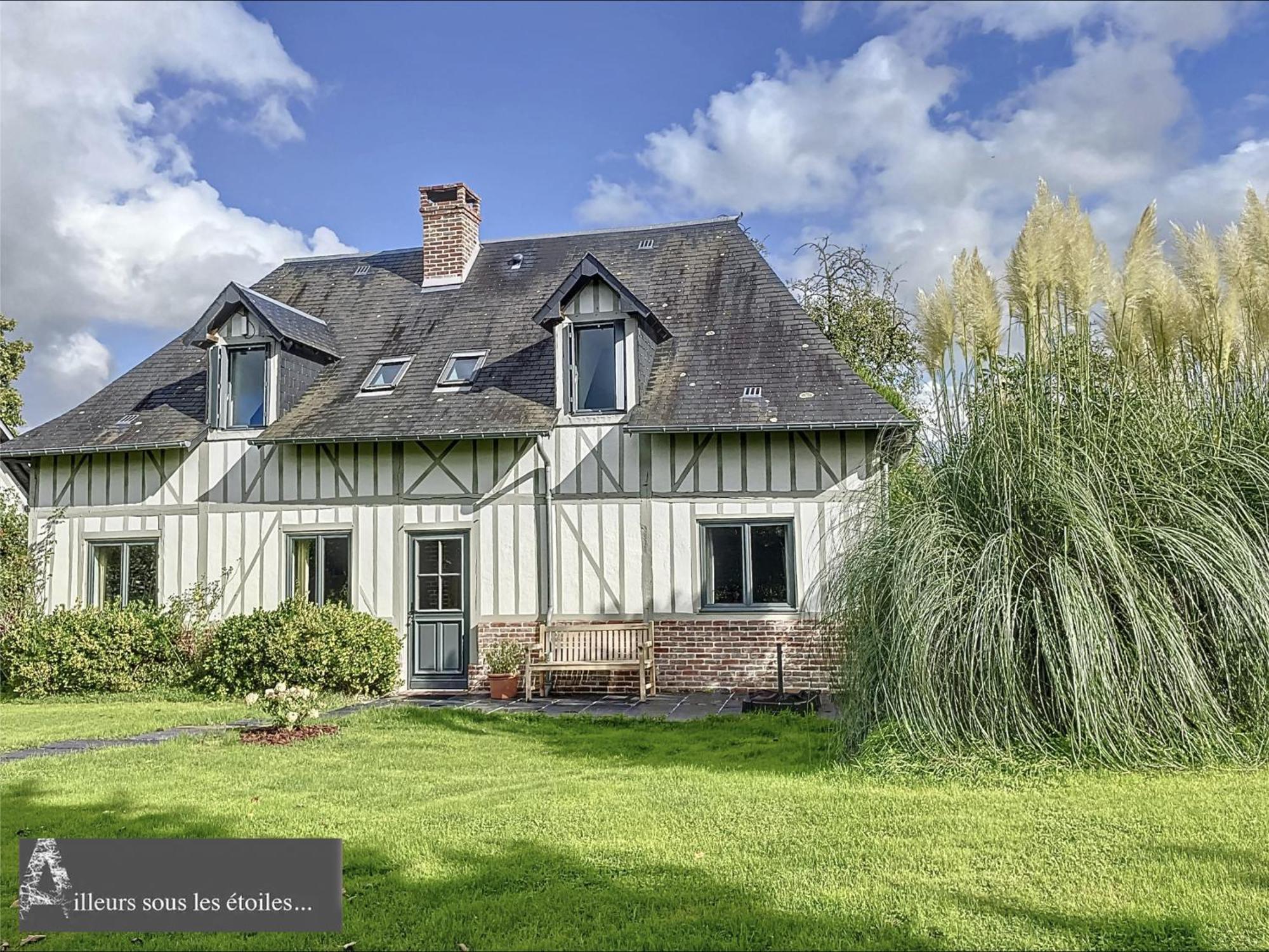 Holiday home Ailleurs Sous Les Etoiles