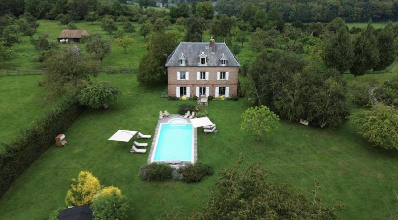 Holiday home Ailleurs Sous Les Etoiles *