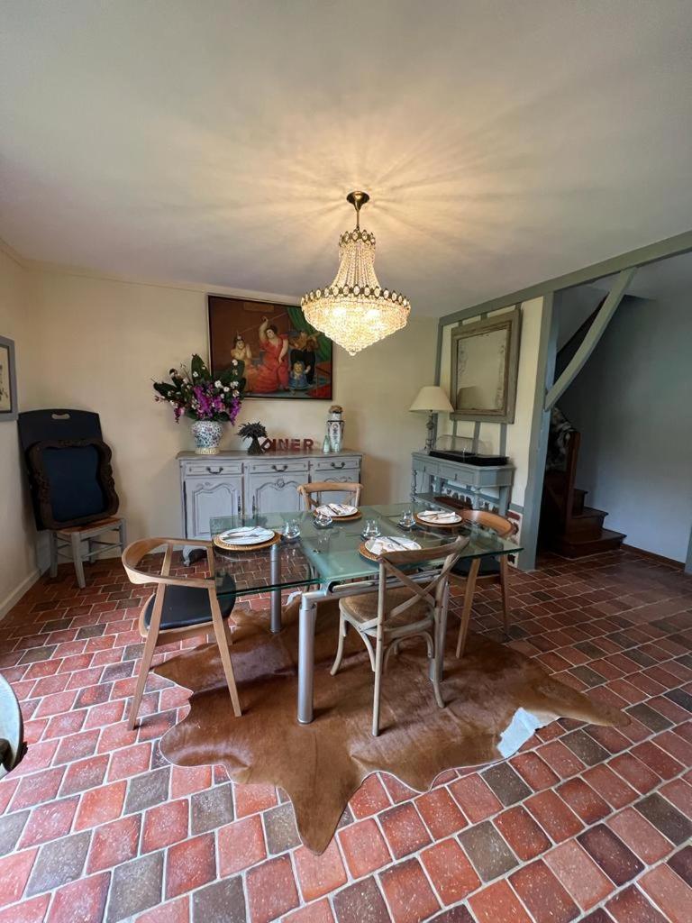 Holiday home Ailleurs Sous Les Etoiles Manneville-la-Raoult